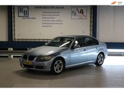 BMW 3-serie - 320i AUTOMAAT / NAP KM STAND / FACELIFT / TOP DEAL
