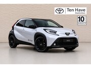 Toyota Aygo X - 1.0 VVT-i 72PK MT JBL | JBL Premium Sound systeem | Achterui