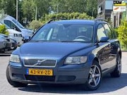 Volvo V50 - 2.4 Kinetic | Automaat | Parkeersensoren | Airco |
