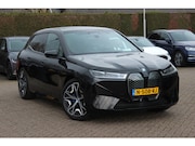 BMW iX - xDrive40 High Exe. M Sport 77 kWh / SoH 97, 1% / 360Camera /