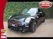 MINI John Cooper Works - 2.0 Chili F56 LCI aut. NL-auto, Pano, DAB, A.camera, digitaa