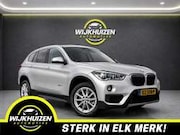 BMW X1 - SDrive20i Centennial High Executive Automaat met L