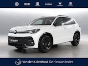 Volkswagen Tiguan - 1.5 TSI 204pk DSG eHybrid R-Line / Trekhaak / Harman&Kardon