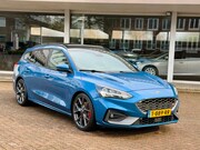 Ford Focus - Wagon 2.3 EcoBoost ST-3|Pano|B&O|Dealer onderhouden|