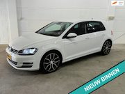 Volkswagen Golf - 1.4 TSI DSG Connected Series, Trekhaak, Massage stoel, ACCcr