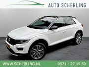 Volkswagen T-Roc - 1.5 TSI 150pk Automaat Navi, ACC, 18" LMV, Trekhaak afn.