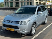 Mitsubishi Outlander - 2.0 Intense+ 7P Automaat Clima Cruise Camera Nette Auto Rijd