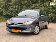 Peugeot 206 - 1.4 Air-line | " 126.000 " KM + Nwe APK Nu € 2.950