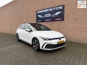 Volkswagen Golf - 1.4 eHybrid GTE Keyless Pano Rijhulpsystemen Head-UPP Digita