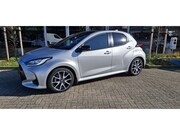 Toyota Yaris - 1.5 H Executive NLauto | Full-option | dealeronderhouden