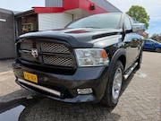 Dodge Ram Pick Up - 5.7 V8 4x4 Quad Cab 6'4 / Camera / Parkeersensoren / Stoelve
