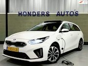 Kia Ceed - Sportswagon 1.6 GDI PHEV DynamicPlusLine TREKHAAK | PANO | M