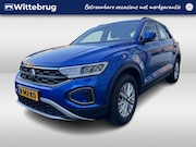 Volkswagen T-Roc - 1.0 TSI Life Business Navigatie / Parkeersensoren / Trekhaak