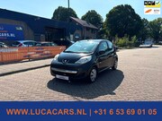 Peugeot 107 - 1.0-12V Millesim 200 Airco