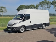 Iveco Daily - 35S14 L2H2 Automaat Euro6 3.5T-Trekhaak 3-Zits Airco/ECC Sta
