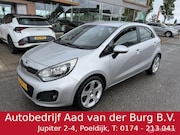 Kia Rio - 1.2 CVVT Super Pack 5 deurs , Bluetooth , Parkeerhulp , Led