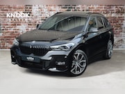 BMW X1 - xDrive25e High Executive M Sport Pakket Automaat / Panoramad