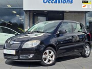 Skoda Fabia - 1.4-16V Ambiente - NAP - - 5-DEURS - LICHTMETAAL