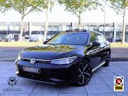 Volkswagen Passat - Variant 1.5 eHybrid R-Line 272PK | Full Options | Panodak