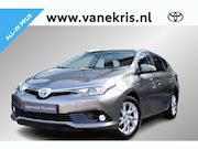 Toyota Auris - 1.8 Hybrid Dynamic, Trekhaak, LM velgen, Cruise control, Pri