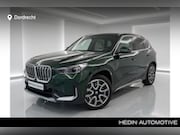 BMW X1 - xDrive25e xLine | Trekhaak | Panorama | Camera | 19"
