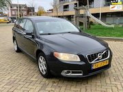 Volvo V70 - 2.4D Limited Edition, Aut, Trekhaak, Cruise/Climate control,
