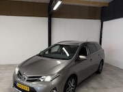 Toyota Auris - | Keyless | Camera | APK 2027
