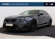 BMW M5 - Automaat / M Drive Professional / Carbon Pack / Co