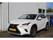 Lexus NX - 300h AWD First Edition