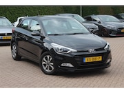 Hyundai i20 - 1.0 T-GDI Comfort / Trekhaak / Camera / Navigatie / Parkeerh