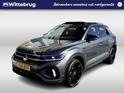 Volkswagen T-Roc - 1.5 TSI R-Line / AUTOMAAT/ PANO/ BLACK-STYLE/ CAMERA/ STUUR+