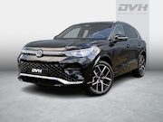 Volkswagen Tiguan - 1.5 eHybrid R-Line Edition PANO | TREKHAAK | 360 CAMERA