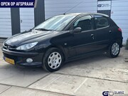 Peugeot 206 - 1.4 Air-line 2 LAGE KM'S AIRCO