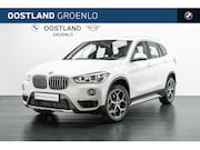 BMW X1 - sDrive20i High Executive Automaat / Trekhaak / Panoramadak /