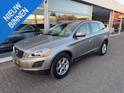 Volvo XC60 - 2.0T Kinetic | 2e eigenaar | Automaat | Achteruitrijcamera |