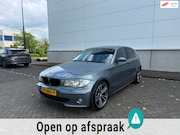 BMW 1-serie - 120i Business Line AUTOMAAT/KETTING-KLEPSEALS VERVANGEN/5DRS