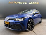 Volkswagen Golf - 1.5 eTSI R-Line Pano H&K Carplay Camera Acc