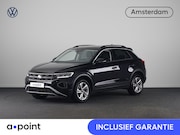 Volkswagen T-Roc - 1.5 TSI Life 75 Edition 150PK | Automaat (DSG) | Navigatie |