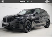 BMW X5 - xDrive45e M-Sport | M-Stoelen | CoPilot | Panoramadak | Elek