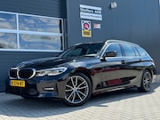 BMW 3-serie - Touring 318d High Executive | Navi Prof | HK Audio | 18 inch