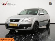 Kia Rio - 1.4 X-tra - Airco - Centrale deurvergrendeling - Radio/cd -