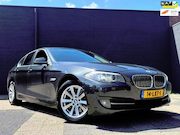 BMW 5-serie - 528i | 3.0 6-Cilinder | High Executive | Bruin Leder | Camer