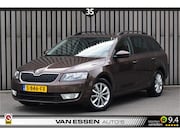 Skoda Octavia - Combi 1.0 TSI Greentech Style Business Navigatie Airco Trekh