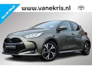 Toyota Yaris - 1.5 Hybrid 115 Dynamic Comfort Pakket Stuurverwarming, Parke