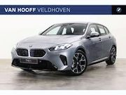 BMW 1-serie - 120 1 Serie M Sport Automaat / Sportstoelen / Achterui