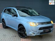 Mitsubishi Outlander - 2.0 PHEV Instyle+ Schuifdak | Trekhaak | Camera | Acc | Lede