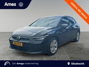 Volkswagen Golf - 1.5 eHybrid 204pk DSG Life Edition | Keyless | Stoel- en stu