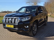 Toyota Land Cruiser - 2.8 D-4D-F Professional Window Van