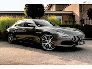 Maserati Quattroporte - 3.0 V6 TwinTurbo S 430 PK Adaptive Schuifdak H&K Keyless LED
