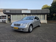 Mercedes-Benz C-klasse - 180 K. Classic Automaat Afneembare trekhaak Climate control